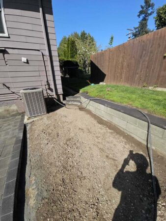 ayala-landscapes-construction-llc-retaining-wall-pavers-22