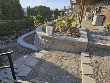 ayala-landscapes-construction-llc-retaining-wall-pavers-7