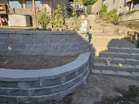 ayala-landscapes-construction-llc-retaining-wall-pavers-9